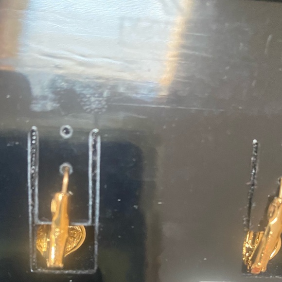 Swarovski Signature Jewelry Heart Earrings - Picture 4 of 4